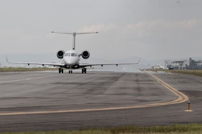 Frena hackeo trámites y permisos del sector aéreo