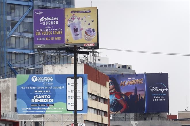 Suman 53 denuncias penales por anuncios ilegales