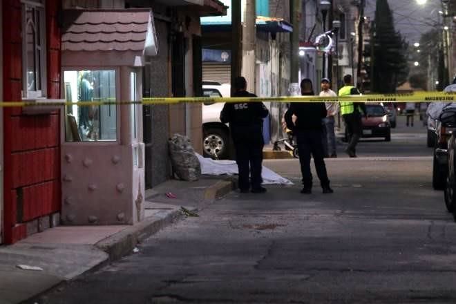 Asesinan a hombre tras intento de asalto en Iztacalco