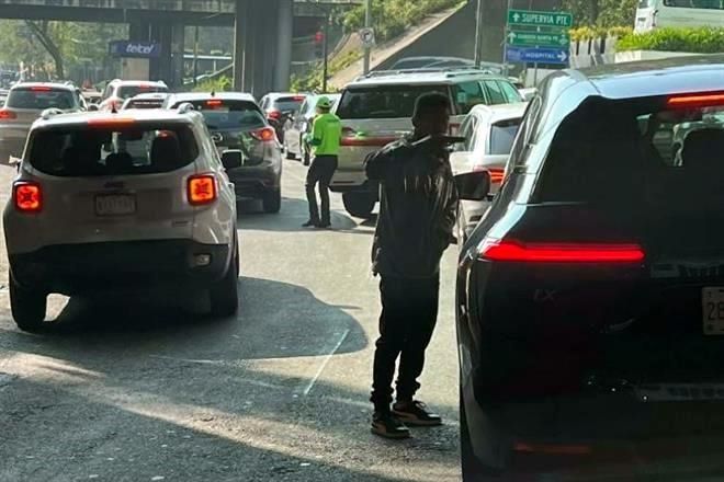 Captan asalto a automovilista, ahora, en Santa Fe