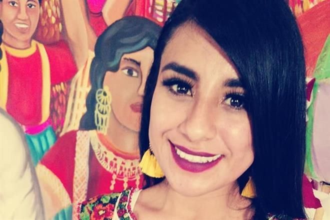 Hallan a cantante degollada en Oaxaca
