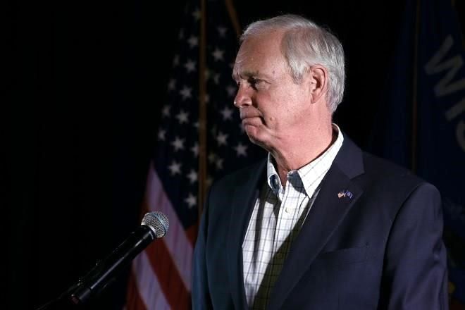 Retiene republicano escaño clave de Wisconsin en Senado