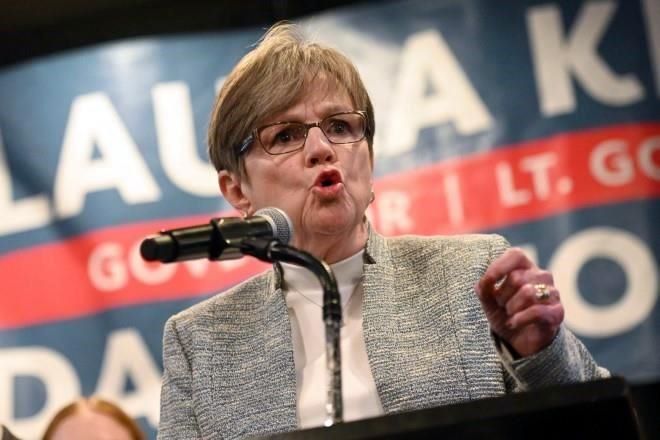 Demócrata Kelly logra reelección como Gobernadora en Kansas