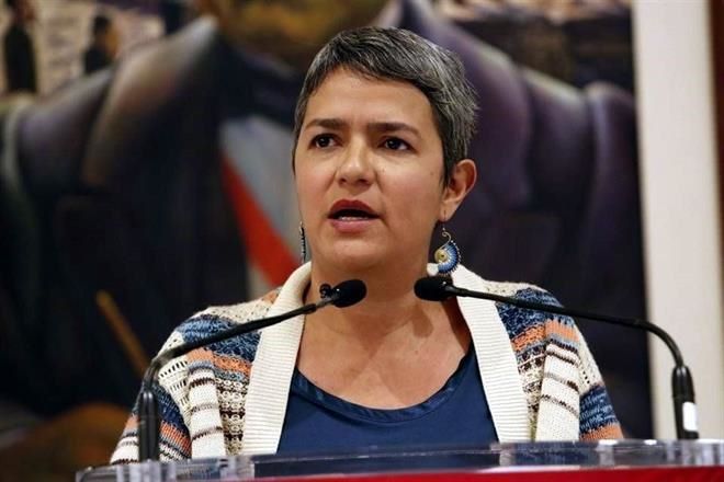 Defiende Comisionada a jueza criticada por AMLO