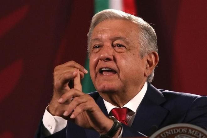 AMLO regaña a su hermano ‘Pepín’ por ataques contra Adán