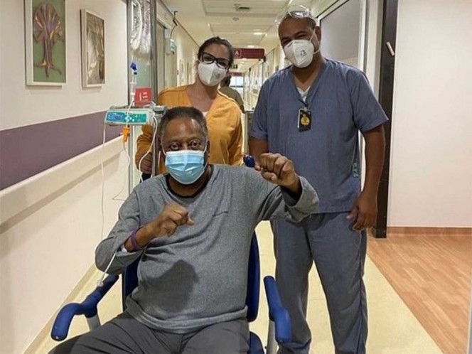Pelé es hospitalizado de emergencia; presenta «hinchazón general»