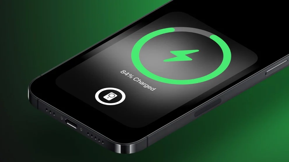 Tres formas de cargar un iPhone y cuál es la más eficiente