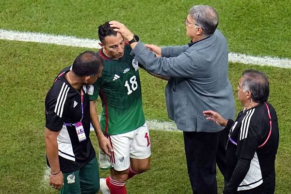 Lesión de Guardado causa incertidumbre hasta en su familia