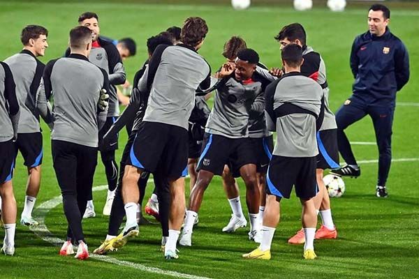 Va Barcelona por cierre digno en la Champions