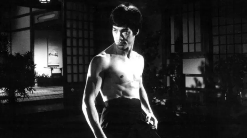 ¿Exceso de agua? Nueva investigación revela causa de muerte de Bruce Lee