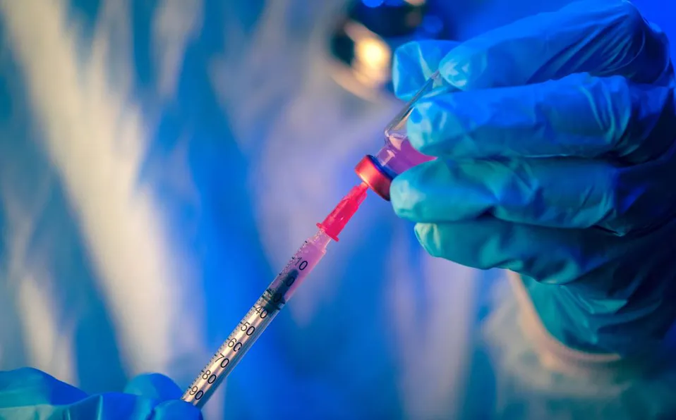 Científicos prueban tecnología ARNm para crear ‘vacuna universal’ contra la influenza