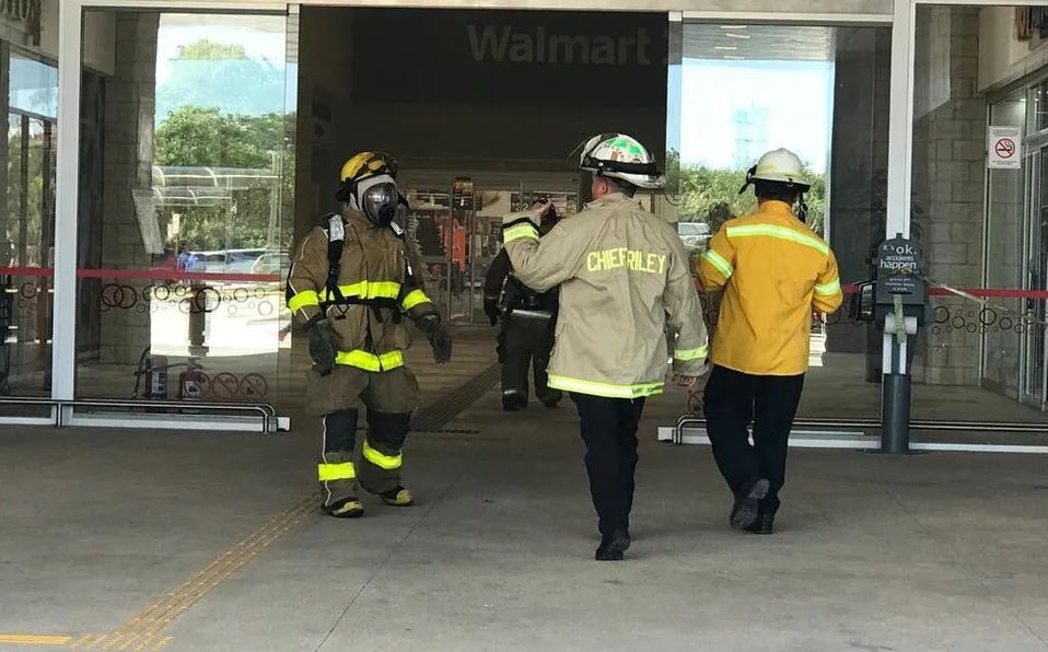 Explosión en plaza de Playa del Carmen deja tres heridos