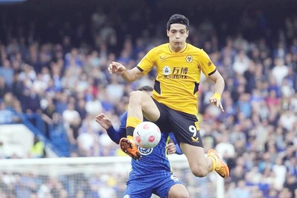 Preocupa en Wolverhampton que Raúl Jiménez vaya al Mundial
