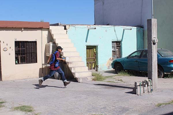 Amenaza a empleado de museo con pistola