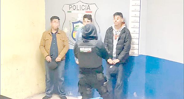 Tres menores se embriagan