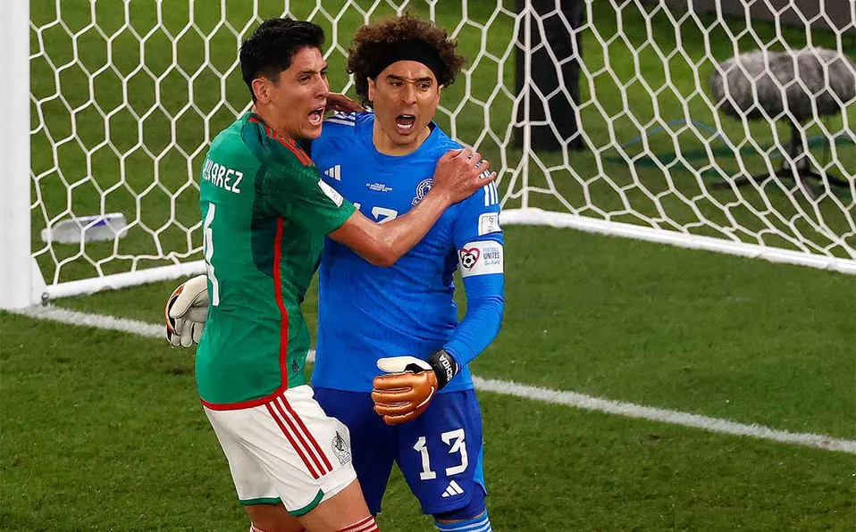 México no sabe anotar y la leyenda de Memo Ochoa los salvó en el debut del Mundial