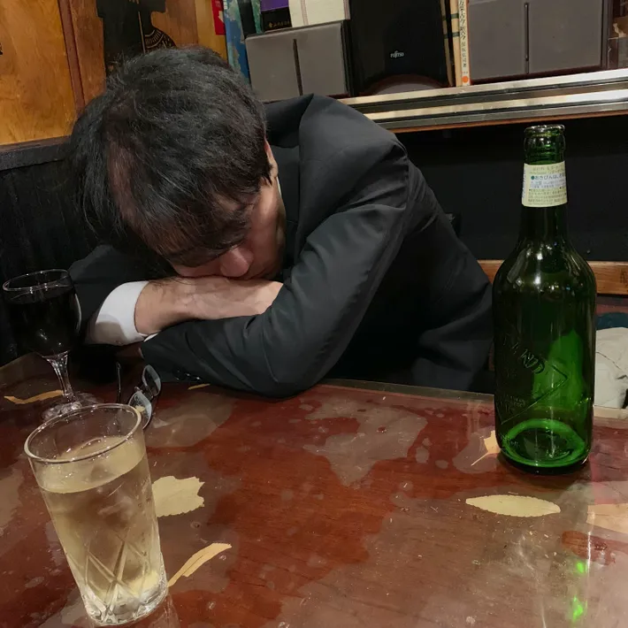 Estos son los efectos nocivos del consumo de alcohol en el cerebro