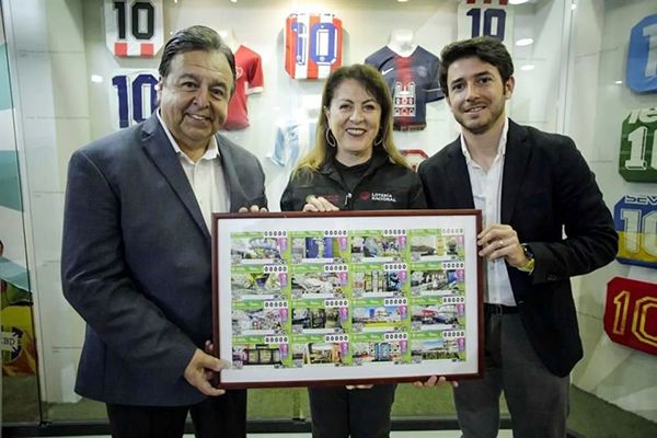 Tiene Salón de la Fama su billete de la Lotería Nacional