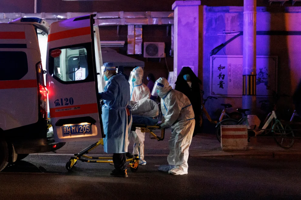 La razón científica por la que explotaron las muertes por COVID en China