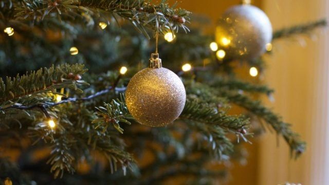 Esto recomienda la CFE para evitar accidentes por adornos navideños