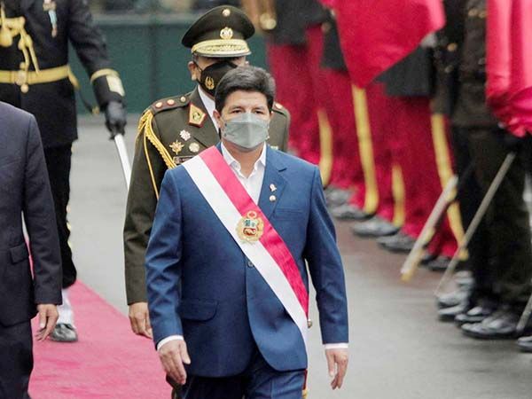  Juez dicta 18 meses de prisión preventiva contra Pedro Castillo