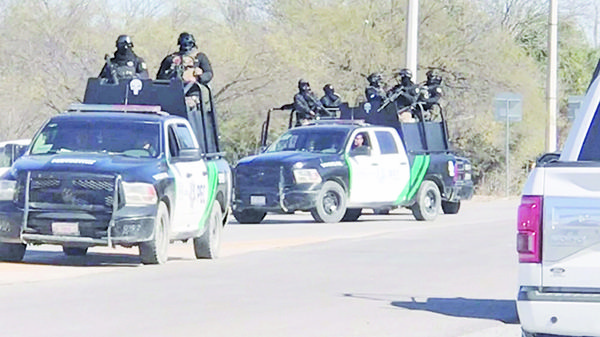 Desata Policía cacería contra civiles armados