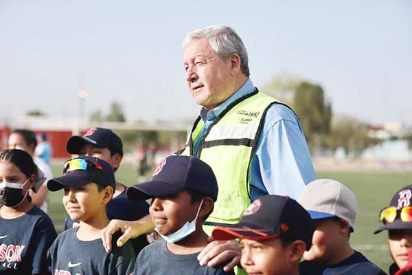 Impulsa Fraustro los espacios deportivos