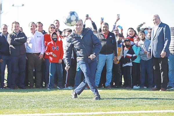 Agradece Fraustro obras deportivas  