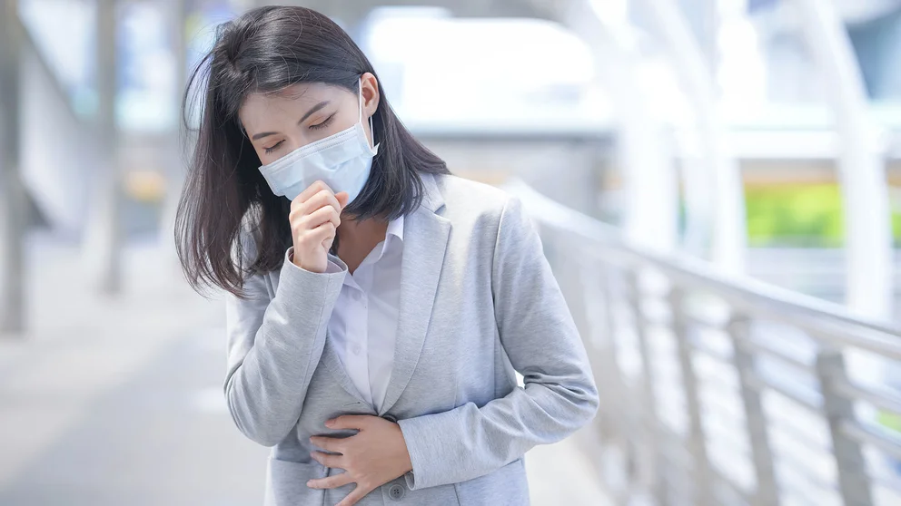 Después del COVID: por qué la dificultad para respirar y la tos seca pueden ser síntomas de cicatrices en los pulmones