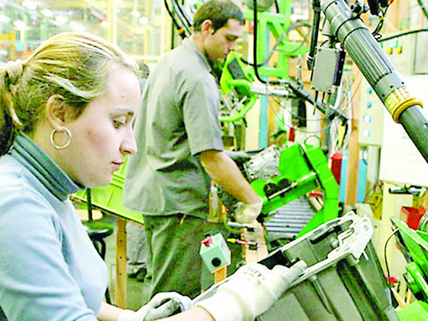 Presentan reglamento para equidad de género