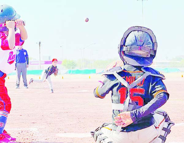 Gigantes le quita invicto a Rangers