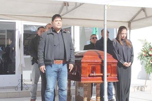 Despiden a Fidencio con guardia de honor