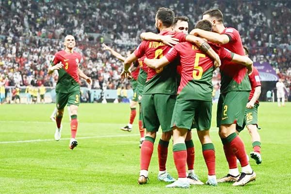 Portugal a Cuartos tras golear a Suiza con CR7 de suplente