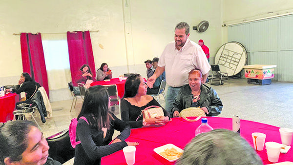 Realizan posada para empleados de Ramos