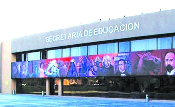 Suspende SEDU a dos trabajadores por acoso sexual