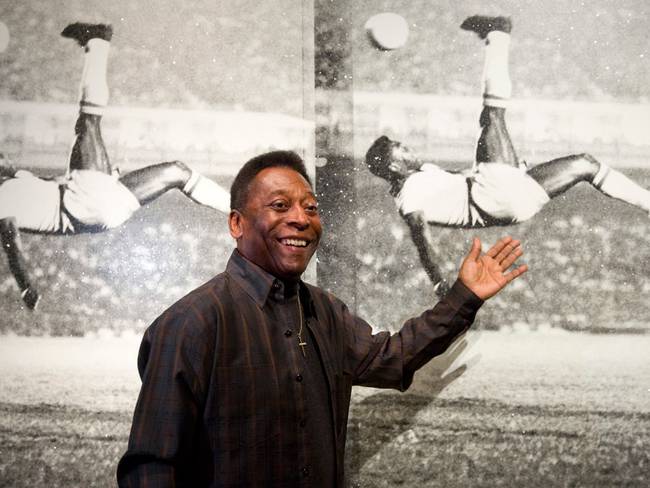 Pelé, así fue su brillante trayectoria deportiva