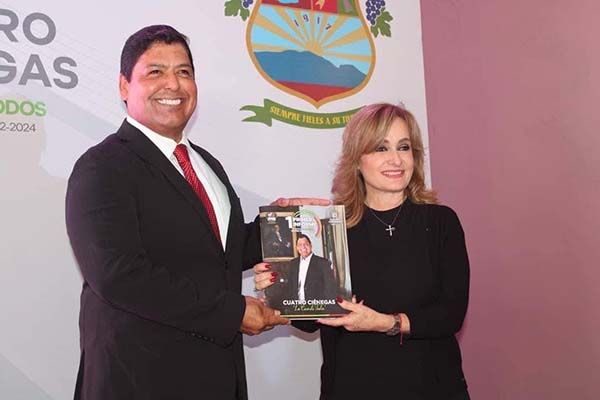 Reconocen labor de Alcalde de 4C