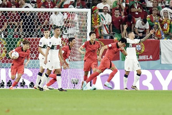 Vence Corea del Sur a Portugal y se mete a Octavos