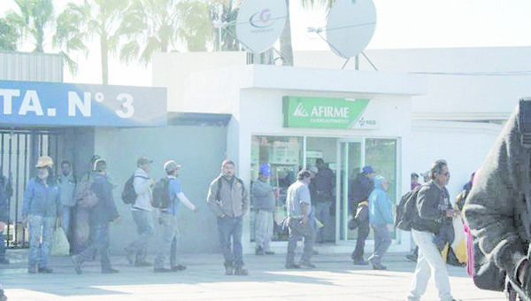 ATRASAN PAGO DE AGUINALDO EN AH