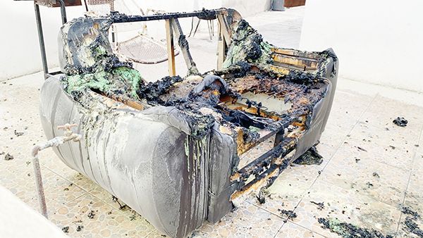 Colchón arde en corto circuito