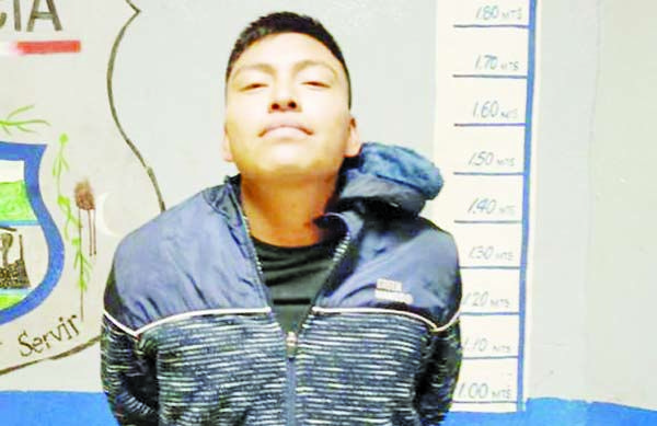 Escandaliza militar en estado de ebriedad