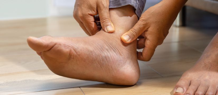 La enfermedad que se manifiesta en los pies y que aumenta en fin de año