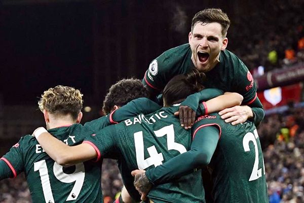Ganan Newcastle y Liverpool en el Boxing Day