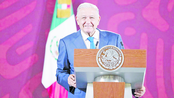 PRESIONA AMLO VENTA DE AHMSA