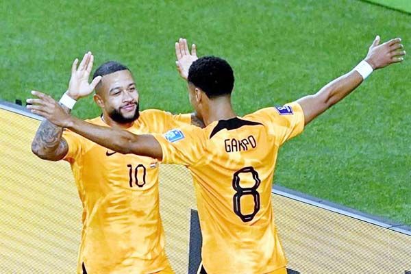 Vende PSV al delantero Cody Gakpo al Liverpool