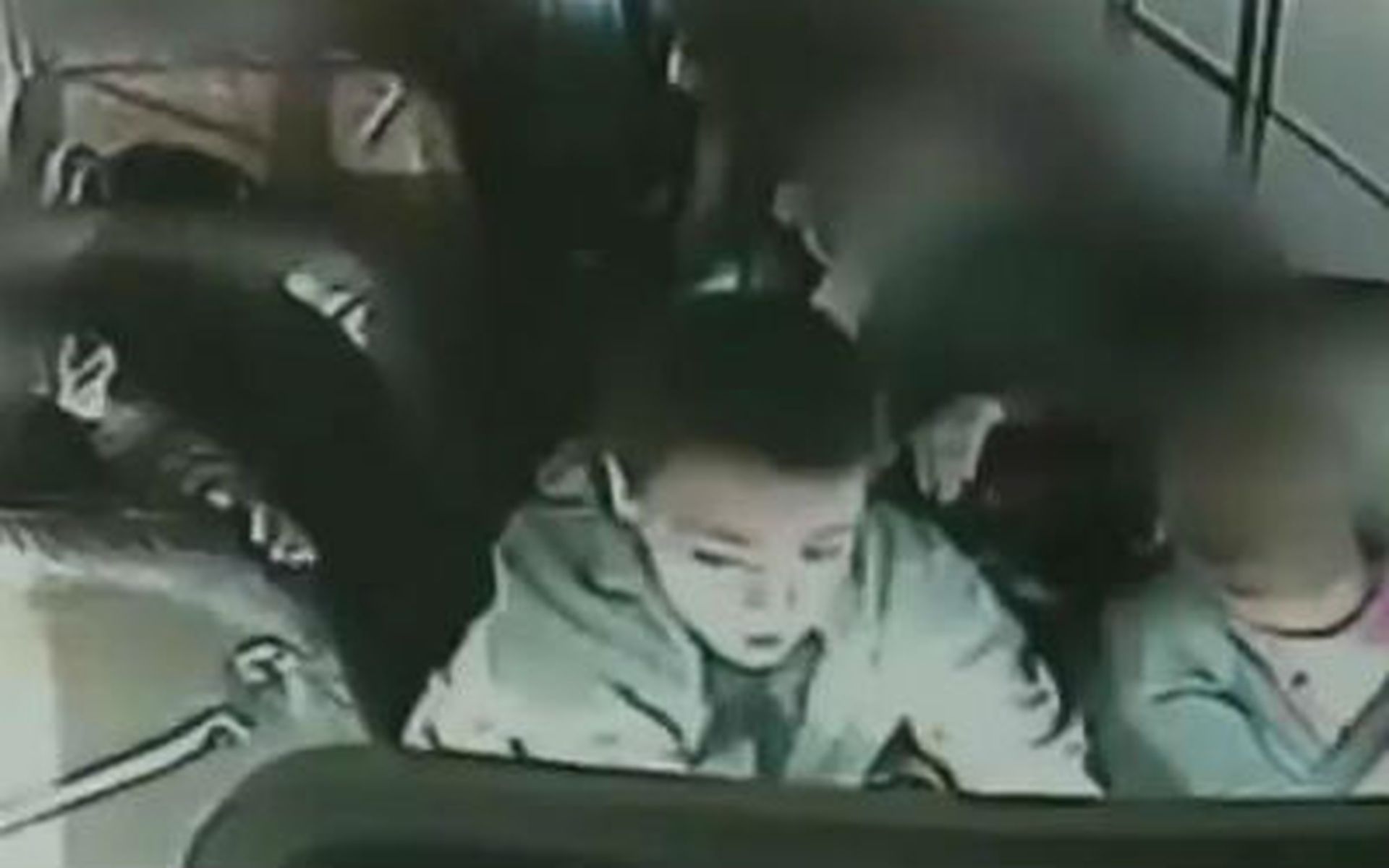 Niño de 13 años salva a sus compañeros de una tragedia