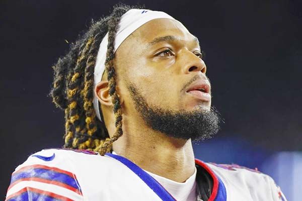 Dan de alta a Damar Hamlin; seguirá recuperación en Buffalo
