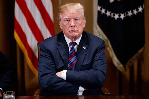 Meta devolverá las cuentas de Facebook e Instagram a Trump, reportan