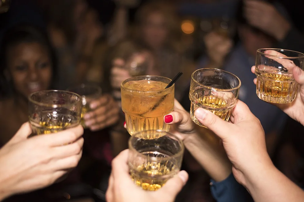 Alcohol y cáncer: por qué su relación podría reducir la ingesta de estas bebidas, según la ciencia