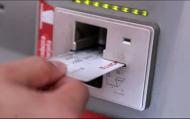 ¡Ten cuidado! Con este método pueden vaciar tus tarjetas bancarias